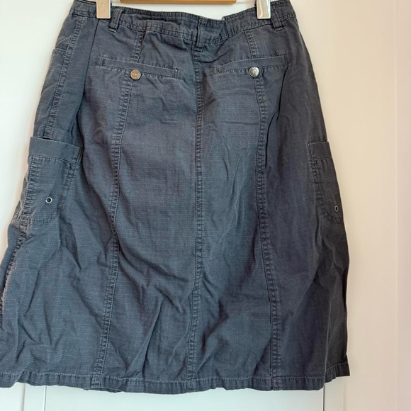 Charcoal Grey Women's cargo skirt - Picture 4 of 7